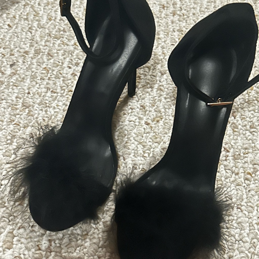 Fur Black Heeled Sandals
